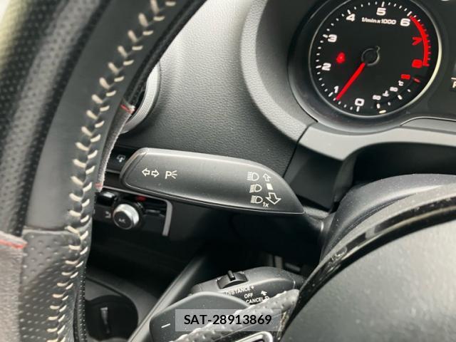 Audi E-TRON 2014-12 8728614-16