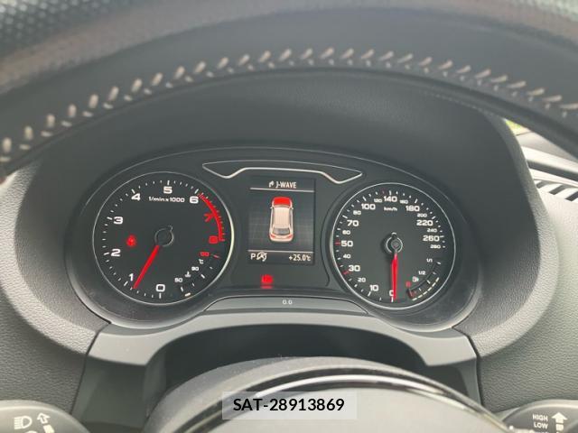 Audi E-TRON 2014-12 8728614-17