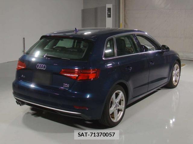 Audi A3 2017-10 8729416-1