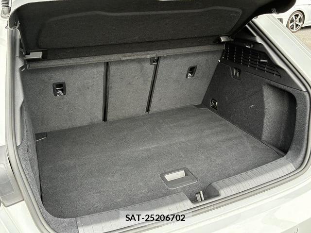 Audi A3 2023-09 8729706-15