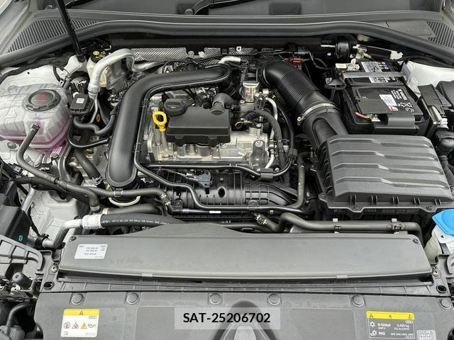 Audi A3 2023-09 8729706-16