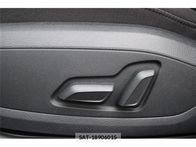 Audi A4 2021-08 8729855-2