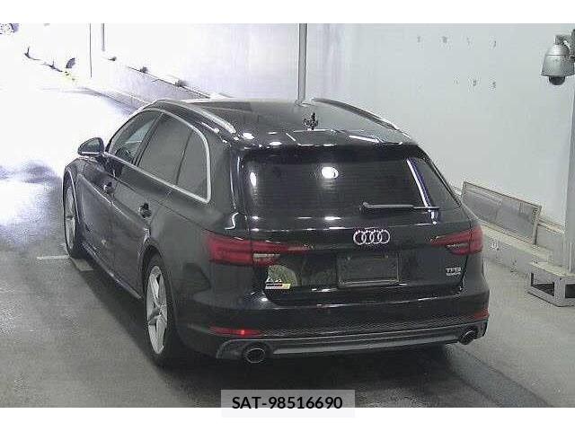 Audi A4 2017-11 8729951-1