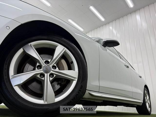 Audi A4 2021-10 8728503-18