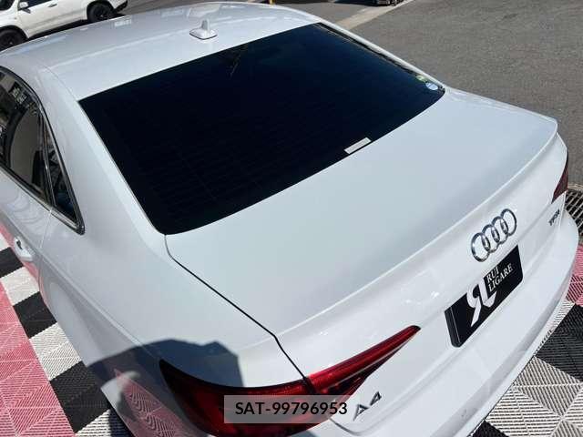 Audi A4 2017-10 8731291-15