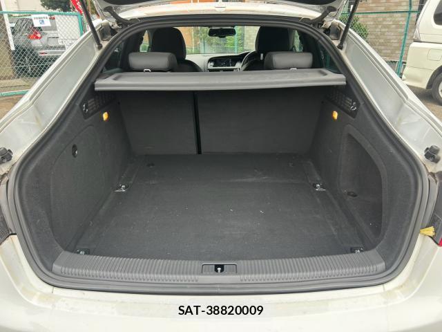 Audi A5 2015-01 8726660-17