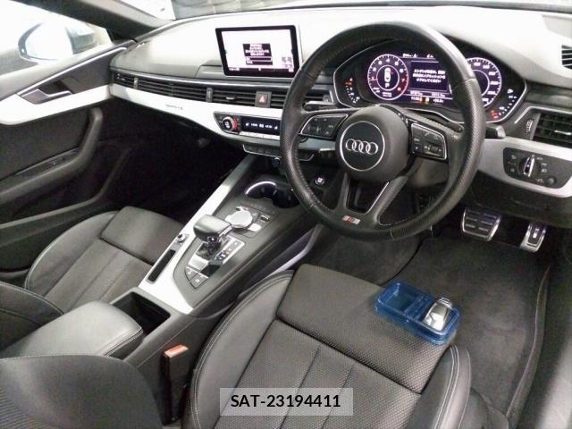 Audi A5 2017-10 8729435-2