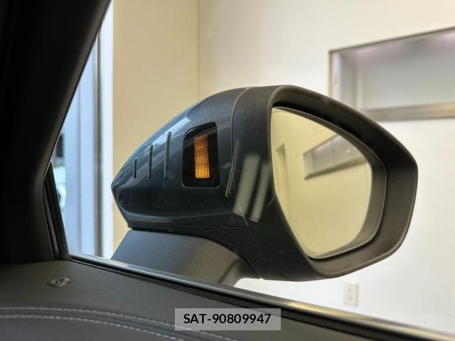 Audi A5 2025-04 8728936-11
