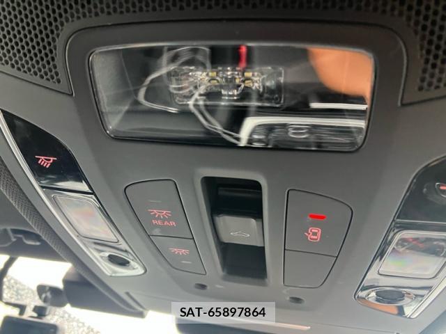 Audi A6 2014-01 8727381-17