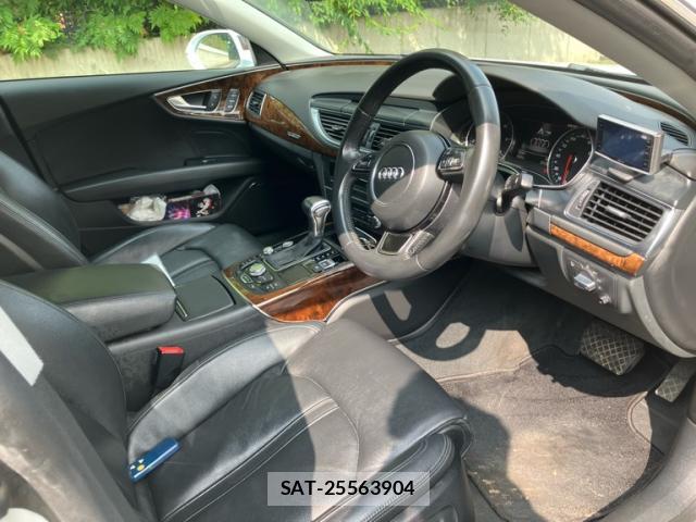 Audi A7 2013-11 8727210-9