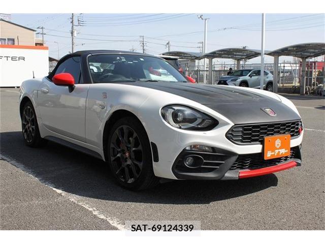 Abarth 124 Spider 2017-03 8729858-6