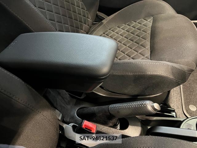 Abarth 595 2022-06 8725928-3