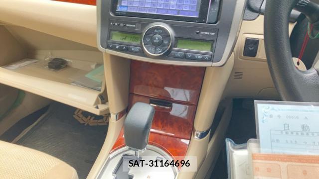 Toyota ALLION 2013-11 8727336-16