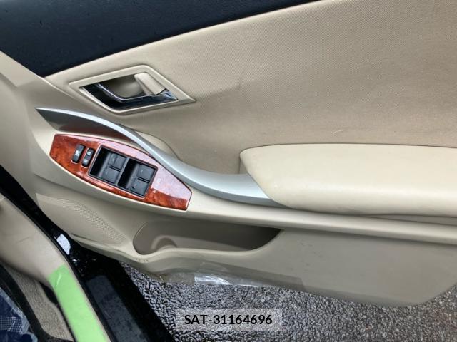 Toyota ALLION 2013-11 8727336-6
