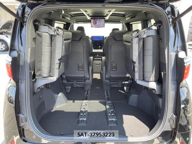 Toyota ALPHARD HYBRID 2024-10 8726853-12
