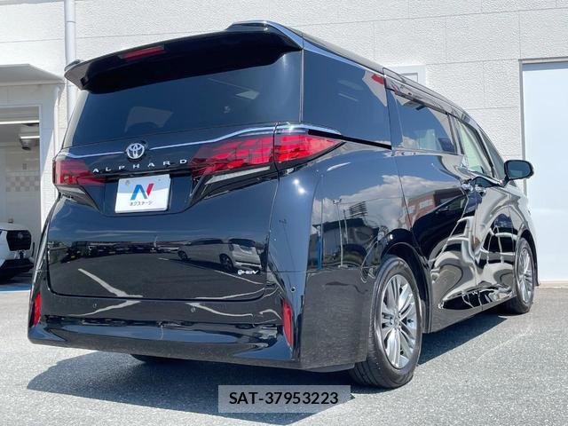 Toyota ALPHARD HYBRID 2024-10 8726853-18