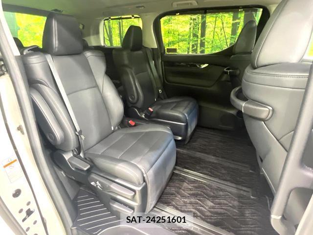 Toyota ALPHARD HYBRID 2020-04 8727129-8