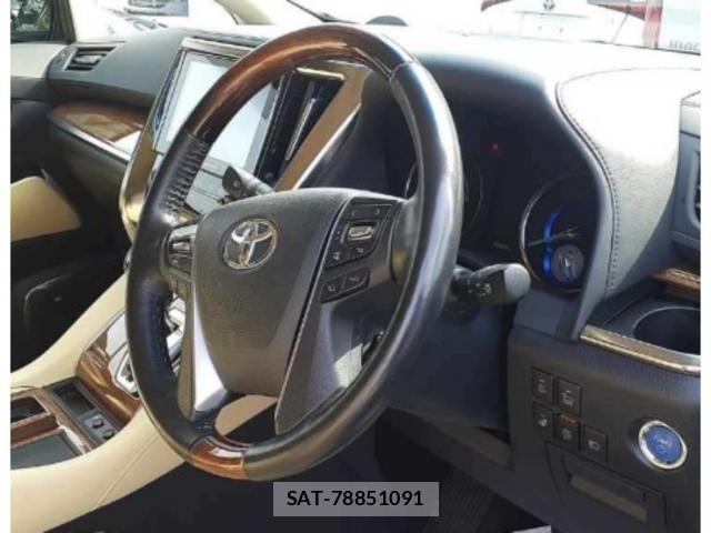Toyota ALPHARD HYBRID 2017-07 8729328-2