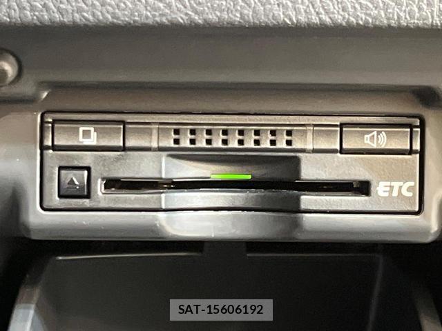 Toyota ALPHARD 2014-06 8725784-5