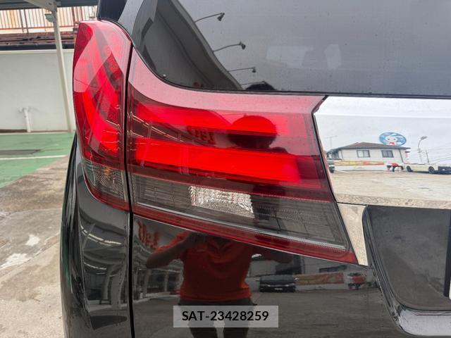 Toyota ALPHARD 2016-03 8726073-18