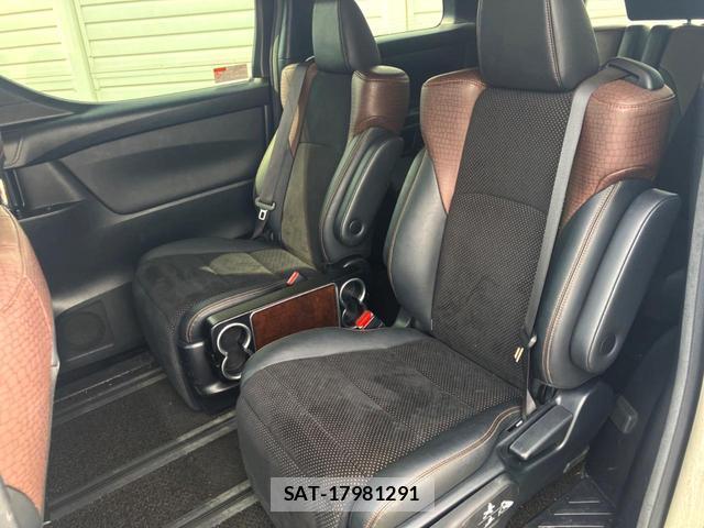 Toyota ALPHARD 2017-09 8727016-10