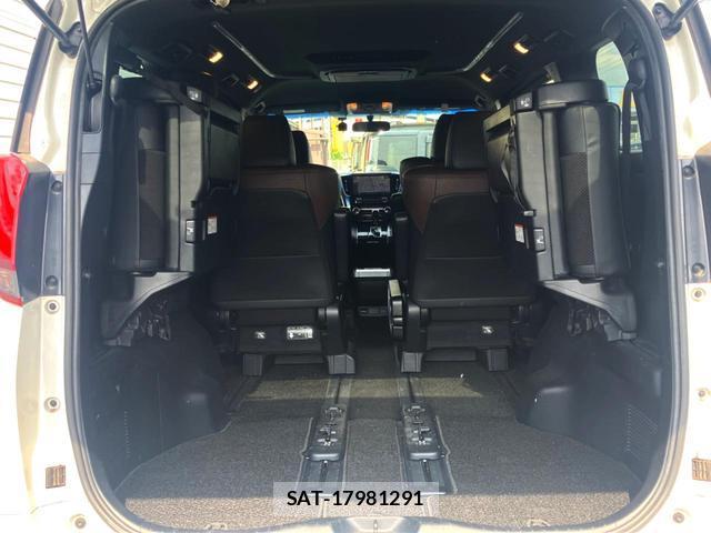 Toyota ALPHARD 2017-09 8727016-13