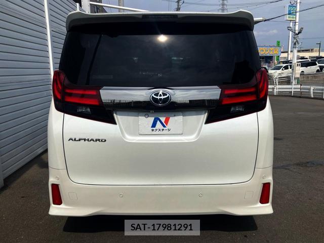 Toyota ALPHARD 2017-09 8727016-17