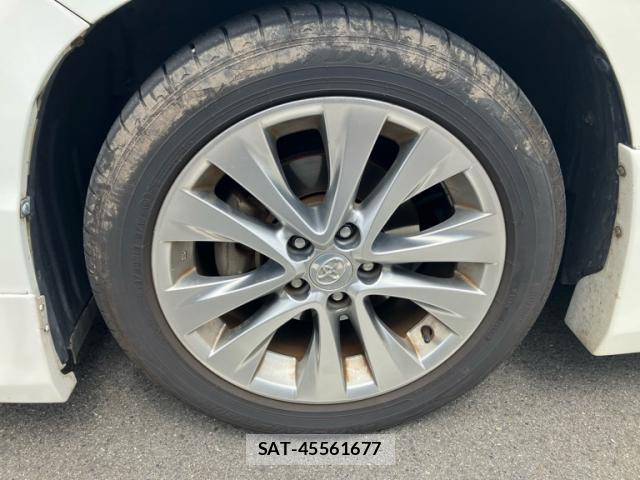 Toyota ALPHARD 2010-08 8727356-13