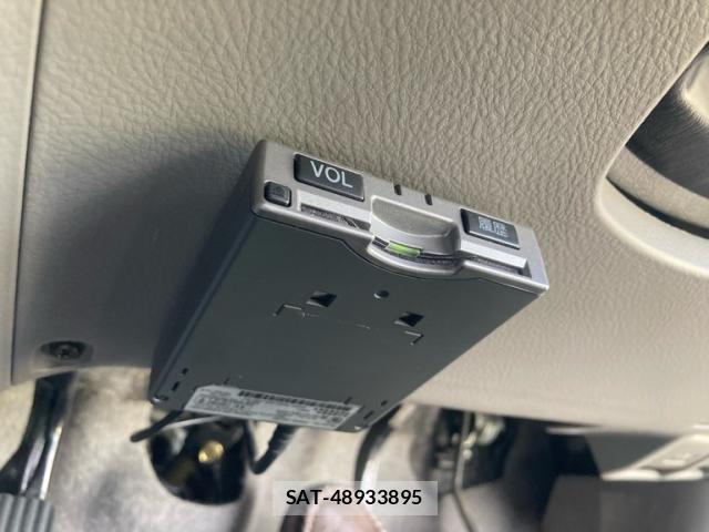 Toyota ALPHARD 2005-11 8727414-18