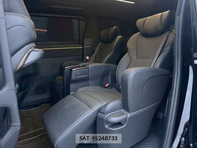 Toyota ALPHARD 2024-11 8727542-2