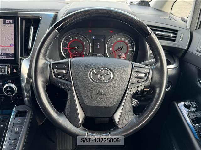 Toyota ALPHARD 2018-02 8727868-12