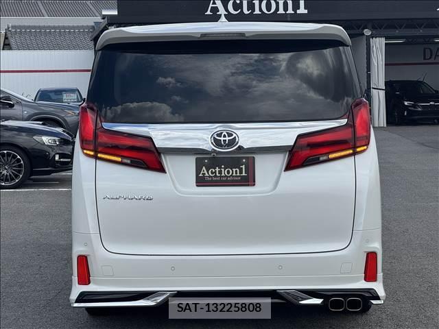 Toyota ALPHARD 2018-02 8727868-18