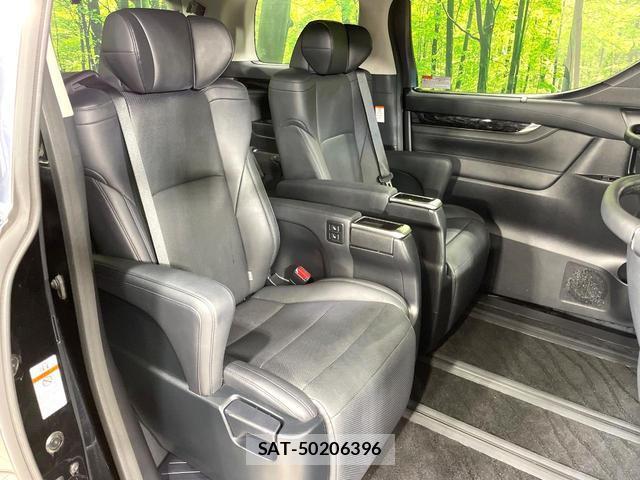 Toyota ALPHARD 2021-11 8728029-8