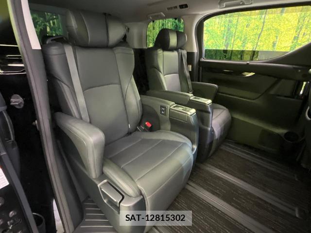 Toyota ALPHARD 2022-03 8728108-8