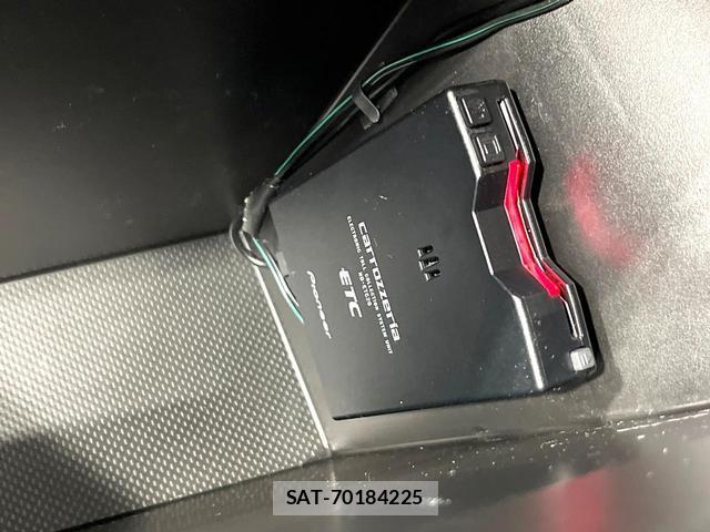 Toyota ALPHARD 2019-07 8728692-6