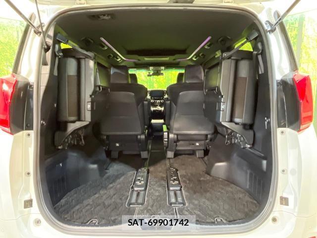 Toyota ALPHARD 2021-06 8728889-11