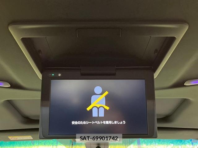 Toyota ALPHARD 2021-06 8728889-3