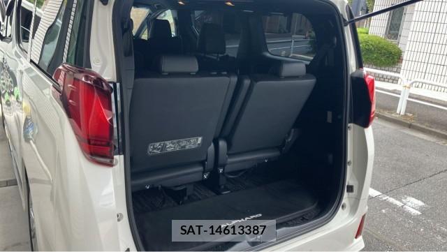 Toyota ALPHARD 2020-07 8729548-17