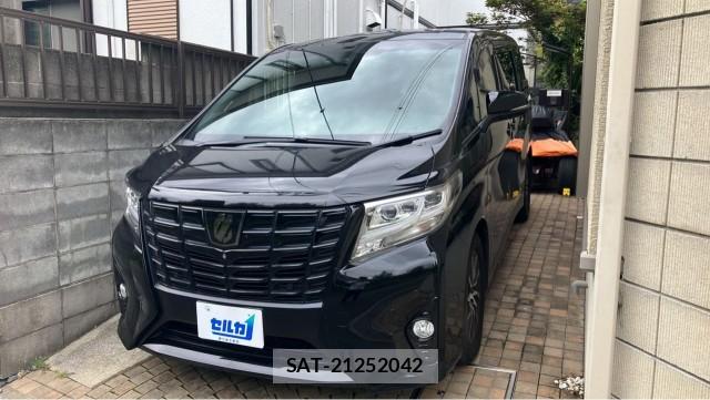 Toyota ALPHARD 2015-06 8729552-0