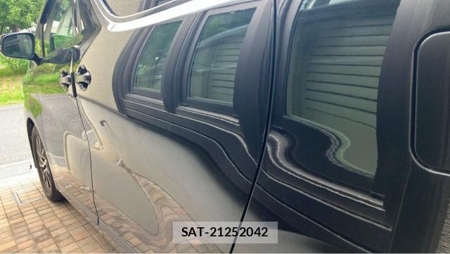 Toyota ALPHARD 2015-06 8729552-10