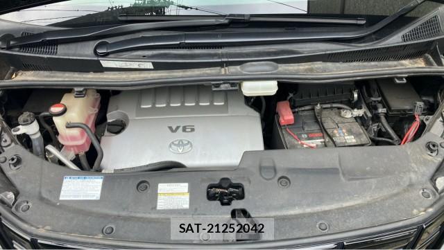 Toyota ALPHARD 2015-06 8729552-7