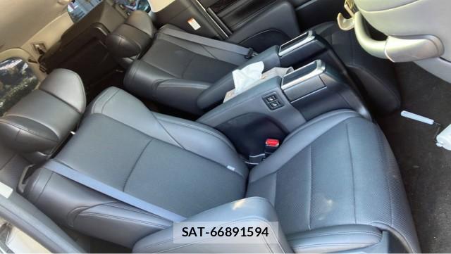 Toyota ALPHARD 2020-04 8729598-6