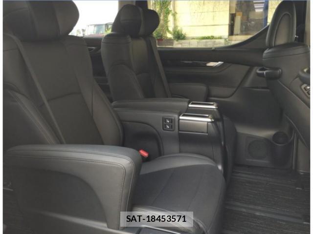 Toyota ALPHARD 2021-08 8729786-3