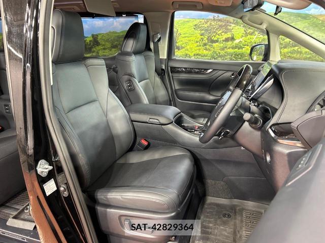 Toyota ALPHARD 2023-02 8730258-7