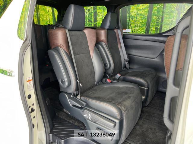 Toyota ALPHARD 2017-12 8730690-7