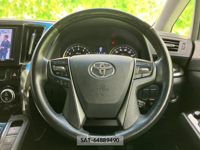 Toyota ALPHARD 2017-08 8731327-12