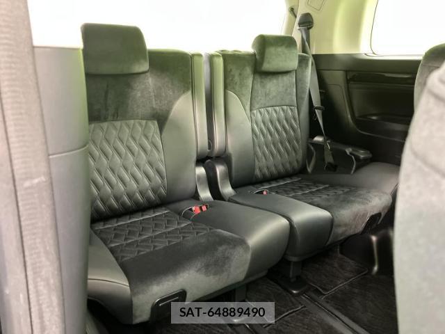 Toyota ALPHARD 2017-08 8731327-5