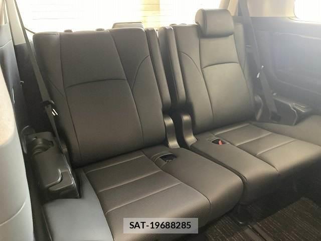 Toyota ALPHARD 2021-08 8731341-11