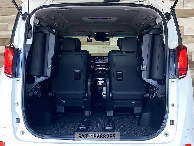 Toyota ALPHARD 2021-08 8731341-12