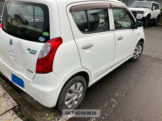 Suzuki ALTO 2013-08 8727308-2
